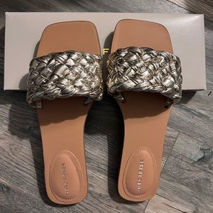 Never been worn Gold Marc Fisher slides